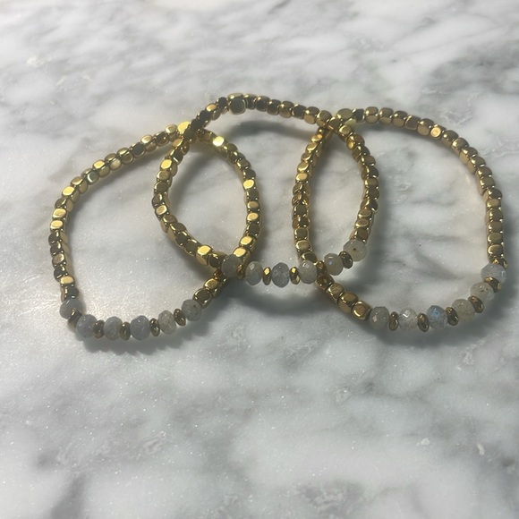 Cube gold Hematite & Labradorite Bracelet - Picture 3 of 3